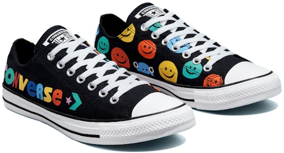 Converse Chuck Taylor All Star 時尚潮流帆布鞋 黑色 笑臉印花 男女同款 Lookbook Converse Chuck Taylor All Star 時尚潮流帆布鞋 黑色 笑臉印花 男女同款