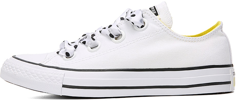 Chuck taylor all star big best sale eyelets