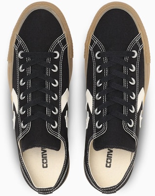 匡威Chuck Taylor All Star经典低帮帆布鞋黑色 33702520 Shop 匡威Chuck Taylor All Star经典低帮帆布鞋黑色 33702520