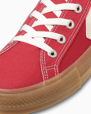 匡威 Chuck Taylor All Star 经典低帮红色运动鞋 33702522 Sizing 匡威 Chuck Taylor All Star 经典低帮红色运动鞋 33702522