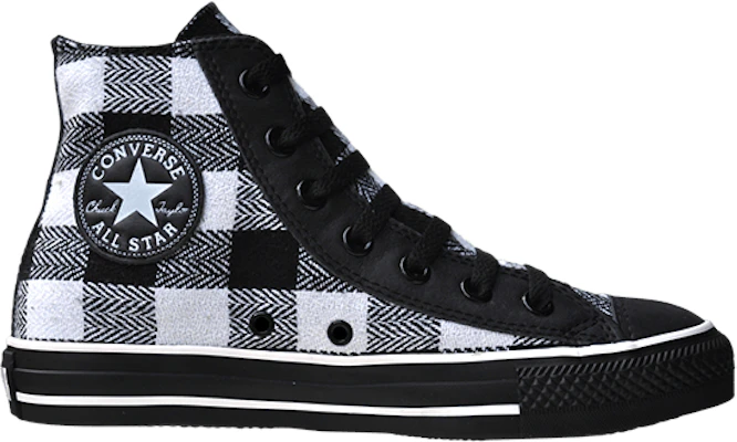 Black and white plaid converse hotsell