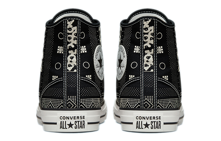 Shop 匡威Chuck Taylor全明星帆布鞋 黑/白 172434C