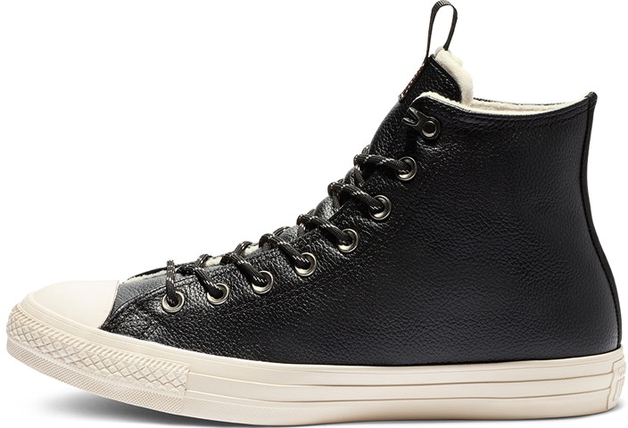 converse-chuck-taylor-all-star-hi-leather-black