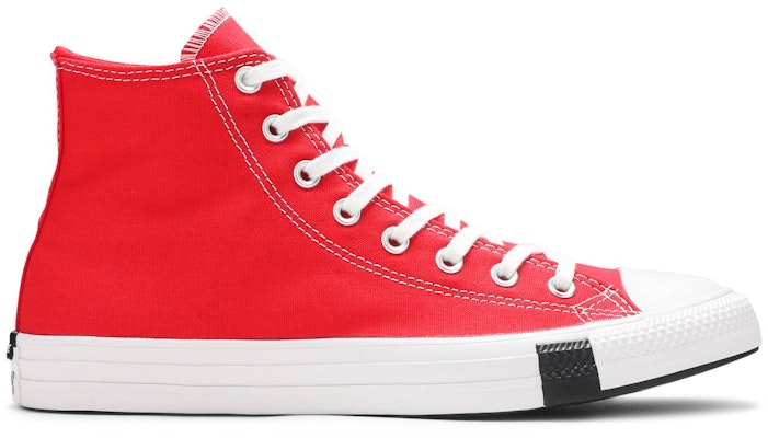 Red low top chuck 2025 taylors