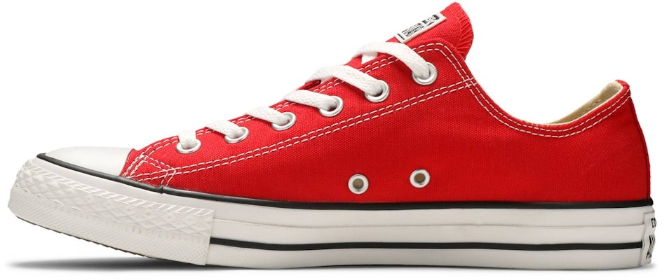 匡威Chuck Taylor All Star 低帮‘红’ M9696 Lookbook 匡威Chuck Taylor All Star 低帮‘红’ M9696