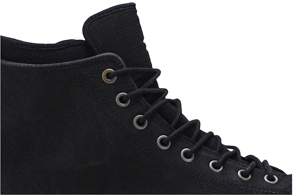 Chuck taylor 2025 waterproof boot