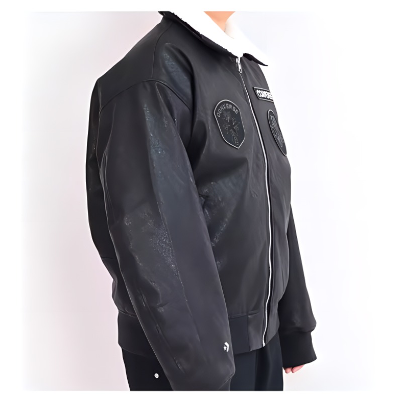 Purchase 컨버스 용의 해 FW23 유니섹스 블랙 플라이트 자켓 탈부착 퍼 칼라 10026806-A02