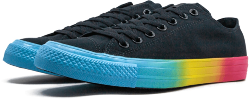 Converse CTAS OX Sneakers Olahraga Fashion 164823F Order Converse CTAS OX Sneakers Olahraga Fashion 164823F