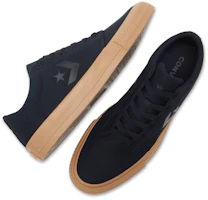 Shop Converse Day One 經典款低筒 黑色/黑色/生膠 休閒鞋 A15627C