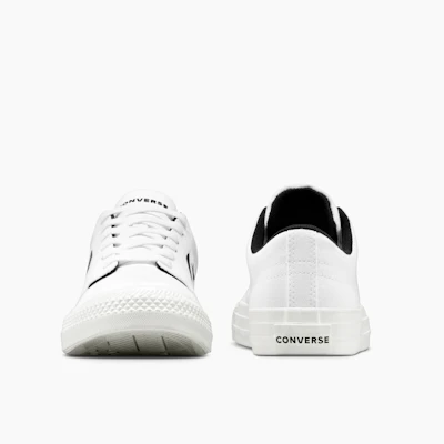 Converse Day One Classic Ox Wit/Zwart/Wit Casual Sneakers A14806C Details for Converse Day One Classic Ox Wit/Zwart/Wit Casual Sneakers A14806C