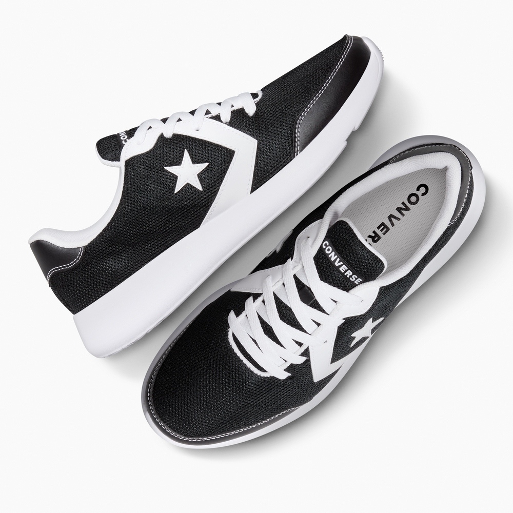 Purchase Kasut Converse Day One Trainer OX Hitam/Putih Kasual A15631C
