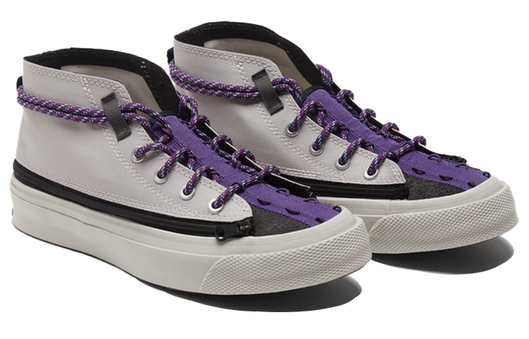 Lookbook Converse Deck Star Terrain Mid 'Pale Putty' dalam Warna Pucat. 170054C