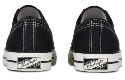 Shop Converse Lucky Star Ox 'Negro' 163159C001