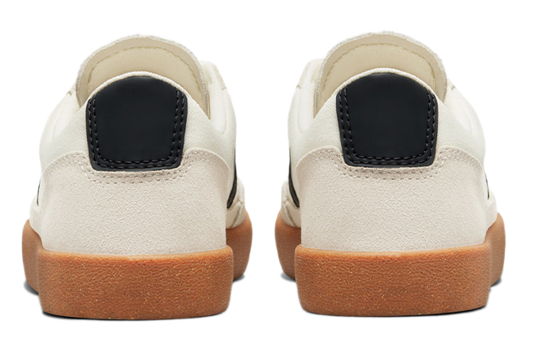 Shop Converse Net Star Classic ''Crème Wit Zwart'' 171338C