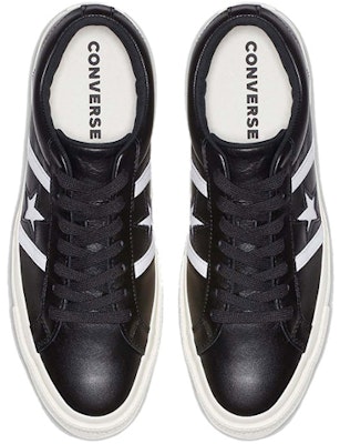 Converse One Star Academy Kulit OX 'Hitam' 163757C Lookbook Converse One Star Academy Kulit OX 'Hitam' 163757C