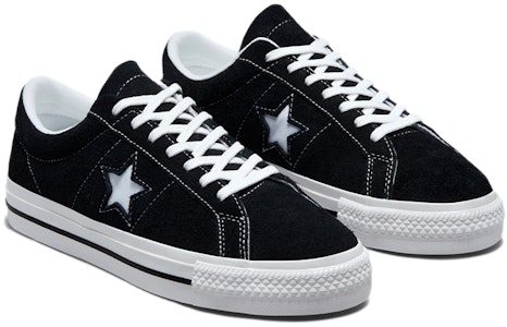 Converse One Star Low 'Hitam Putih' 171587C Lookbook Converse One Star Low 'Hitam Putih' 171587C