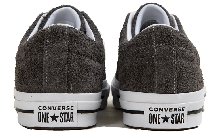 Lookbook Converse One Star Ox 'Abu-abu' 165034C