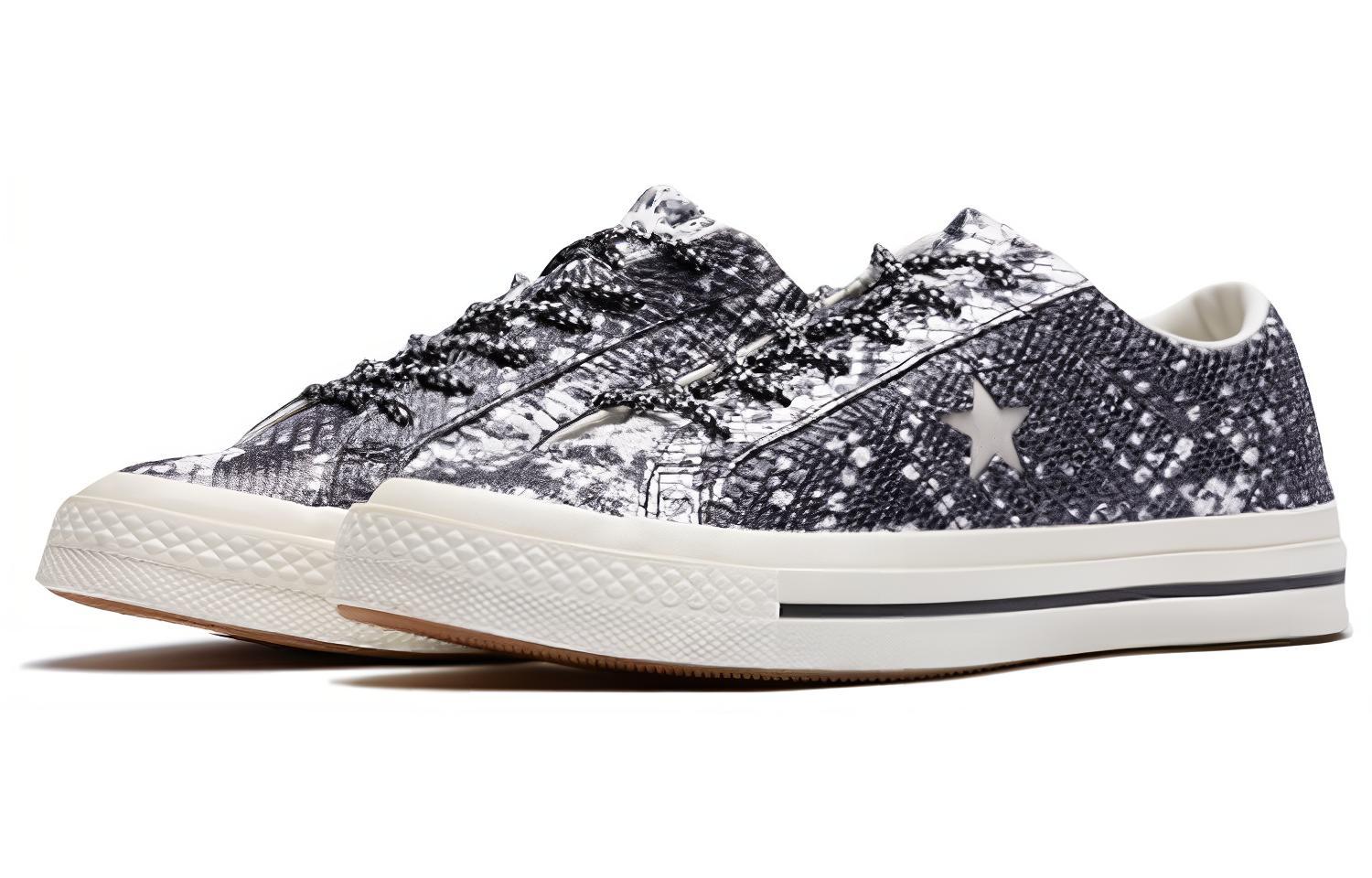 Order Converse One Star OX Schwarz 161546C