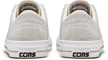 匡威 One Star Pro '灰白' 运动鞋 A03672C Purchase 匡威 One Star Pro '灰白' 运动鞋 A03672C