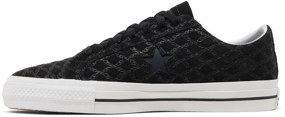 匡威 One Star Pro Low '骷髅' A04143C Lookbook 匡威 One Star Pro Low '骷髅' A04143C