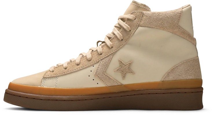 Converse Pro Leather High '2000s Pack - Reese Forbes' 166595C Lookbook Converse Pro Leather High '2000s Pack - Reese Forbes' 166595C