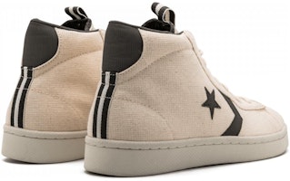 Converse Pro Leather High 'Cloud Cream' Sepatu Sneakers Tinggi Putih 129440C Lookbook Converse Pro Leather High 'Cloud Cream' Sepatu Sneakers Tinggi Putih 129440C