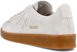 Shop Converse Pro Leather Low 'Final Club - Pale Patty Gum' zapatillas. 168598C
