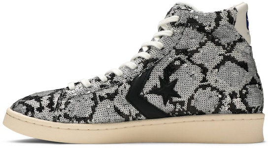 Converse Pro Leather Mid 'Snakequins' - Kulit Ular Edisi Premium 165752C Lookbook Converse Pro Leather Mid 'Snakequins' - Kulit Ular Edisi Premium 165752C