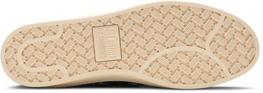 Converse Pro Leather Mid 'Snakequins' - Kulit Ular Edisi Premium 165752C Shop Converse Pro Leather Mid 'Snakequins' - Kulit Ular Edisi Premium 165752C