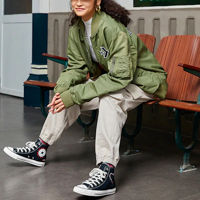 匡威复古飞行员夹克春季男女同款绿箭标宽松款 10024169-A02 Cheap 匡威复古飞行员夹克春季男女同款绿箭标宽松款 10024169-A02