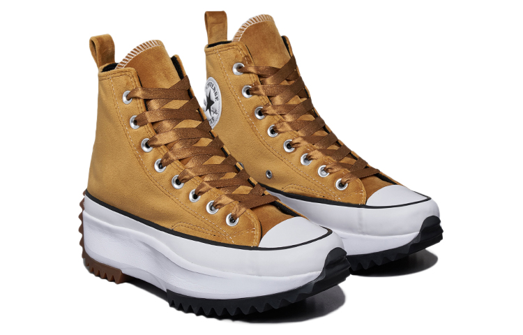 Shop Converse Run Star Hike 百搭高筒帆布鞋 男女同款 薑黄