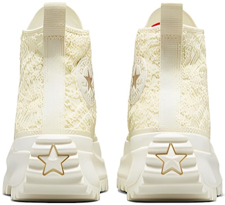 Converse Run Star Hike 平台高筒「雛菊燈芯絨」 A06113C Shop Converse Run Star Hike 平台高筒「雛菊燈芯絨」 A06113C