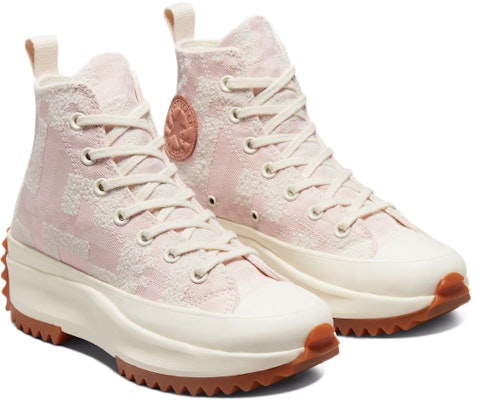 Converse Run Star Hike Platform Tinggi 'Egret Pink Clay' 172714C Lookbook Converse Run Star Hike Platform Tinggi 'Egret Pink Clay' 172714C