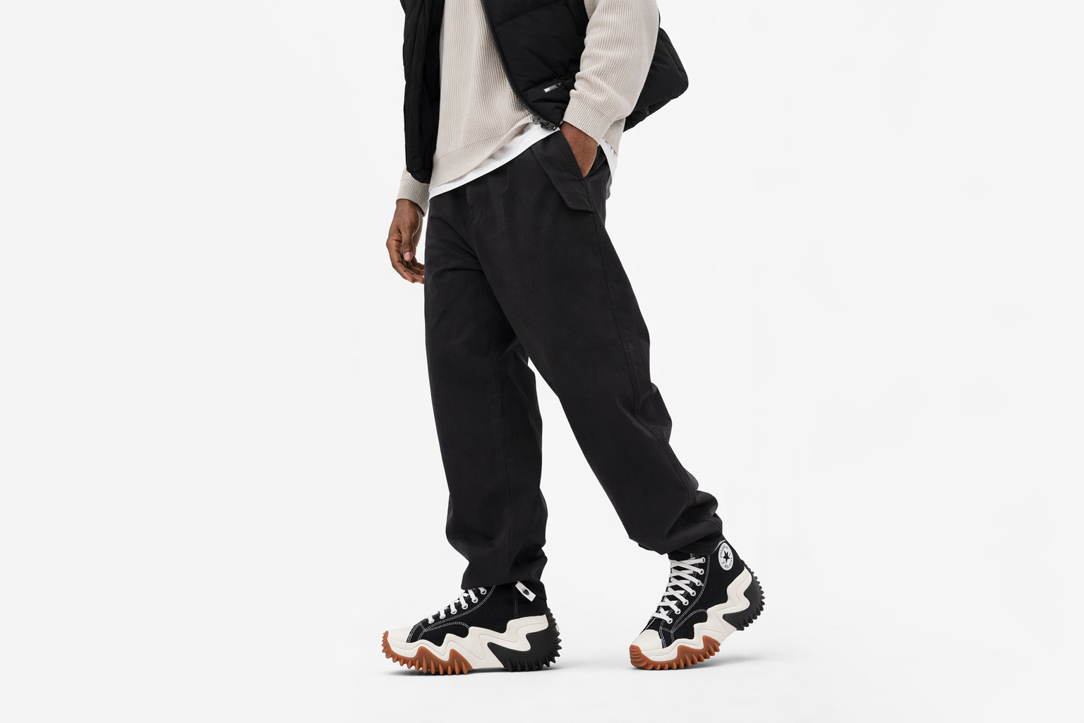 Order Converse Run Star Motion ''Zwart Gum Honing'' 171545C