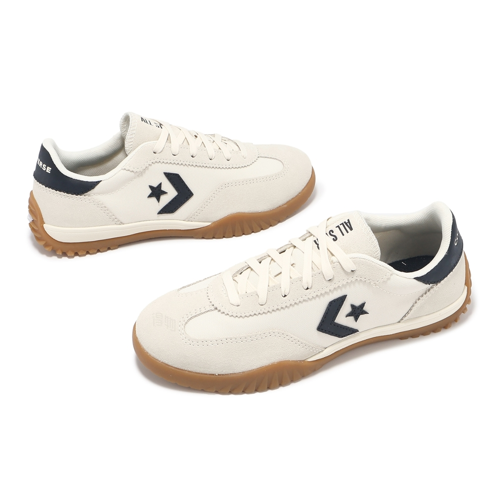 Shop Converse Run Star Trainer 'Egret Hitam' A08262C