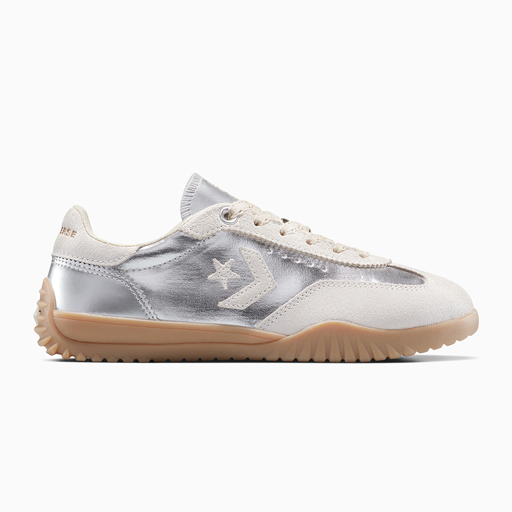 Lookbook Converse Run Star Trainer OX Low-Top Retro Sneakers Beige/Perak Kasut A15189C