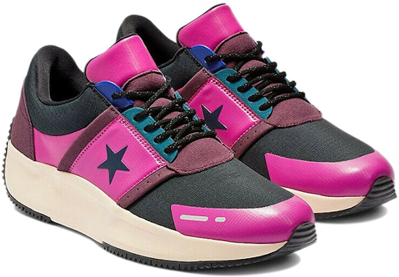 Converse Run Star Utility Sneakers Hitam/Ungu/Merah Jambu 163117C Lookbook Converse Run Star Utility Sneakers Hitam/Ungu/Merah Jambu 163117C