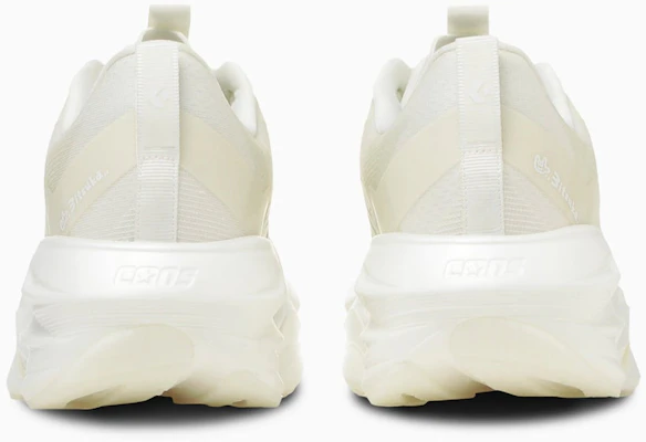 Converse Runbounce "3Itsuka" Off-White Putih Krem 33600201 Purchase Converse Runbounce "3Itsuka" Off-White Putih Krem 33600201