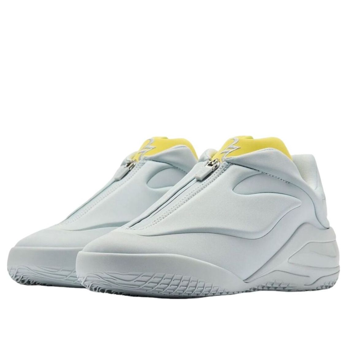 Lookbook Converse Shai 001 'Ghosted Dream Yellow' A23976C