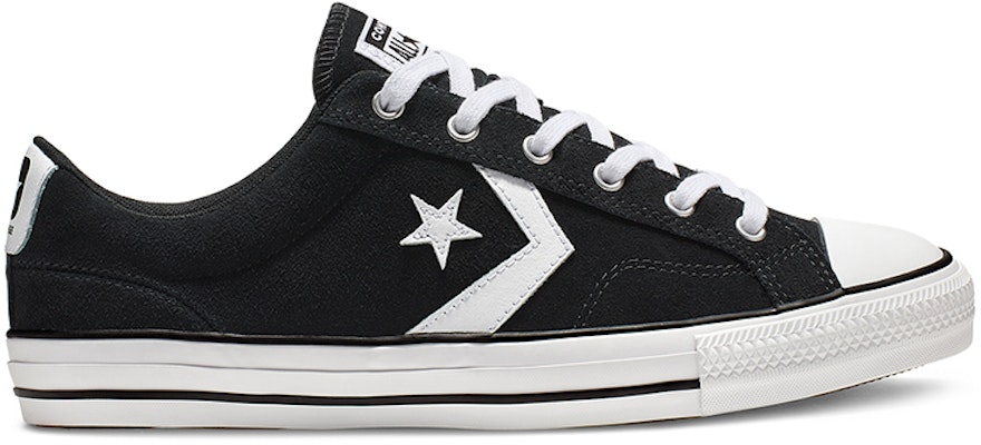 Converse Cons Star Player Low Top 'Hitam Putih' 165466C Lookbook Converse Cons Star Player Low Top 'Hitam Putih' 165466C
