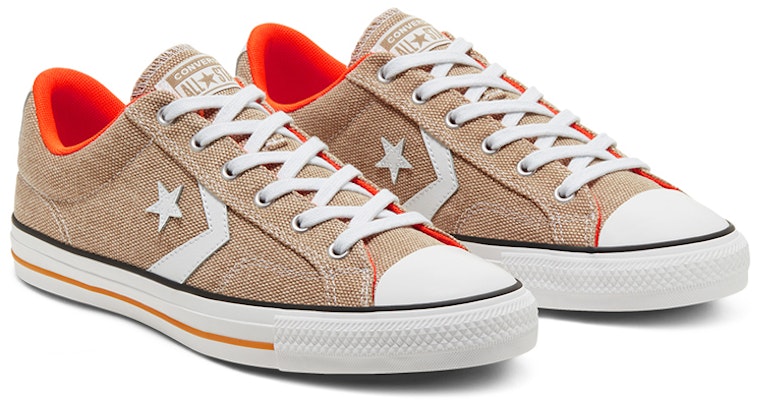 Converse Twisted Vacation Star Player Low Top 'Khaki' Lelaki Beige Kasual. 167670C Lookbook Converse Twisted Vacation Star Player Low Top 'Khaki' Lelaki Beige Kasual. 167670C