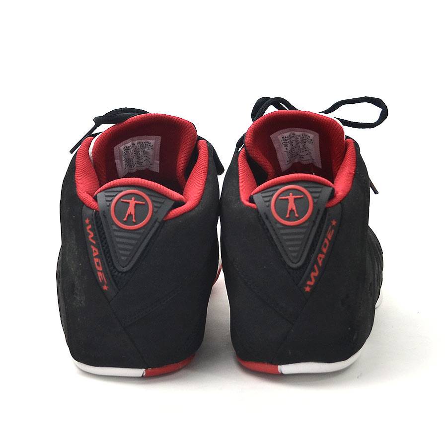 Shop Converse Wade 1 Mid 'Playoffs' Zapatillas Baloncesto 1W802