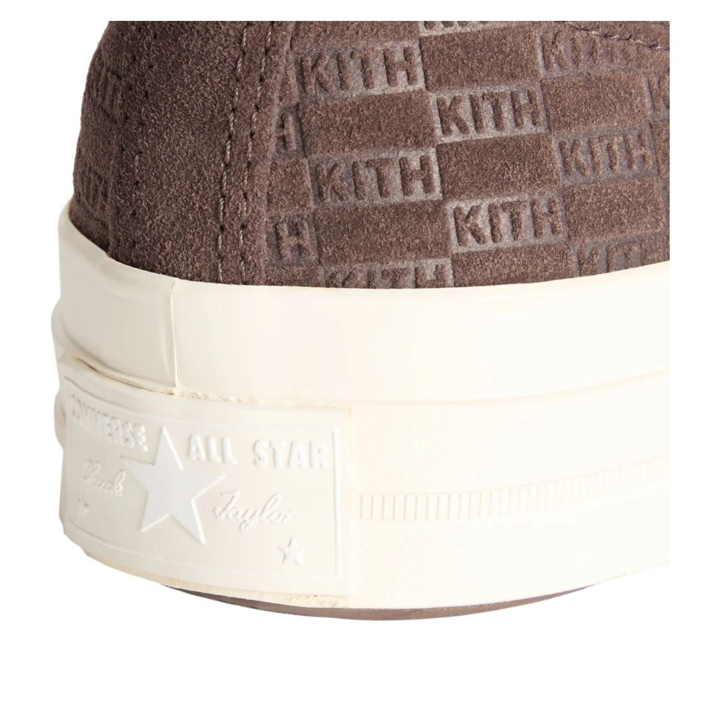 Shop キス x コンバース チャックテイラー オールスター 70 オックス モノグラム ガナッシュ A17717C