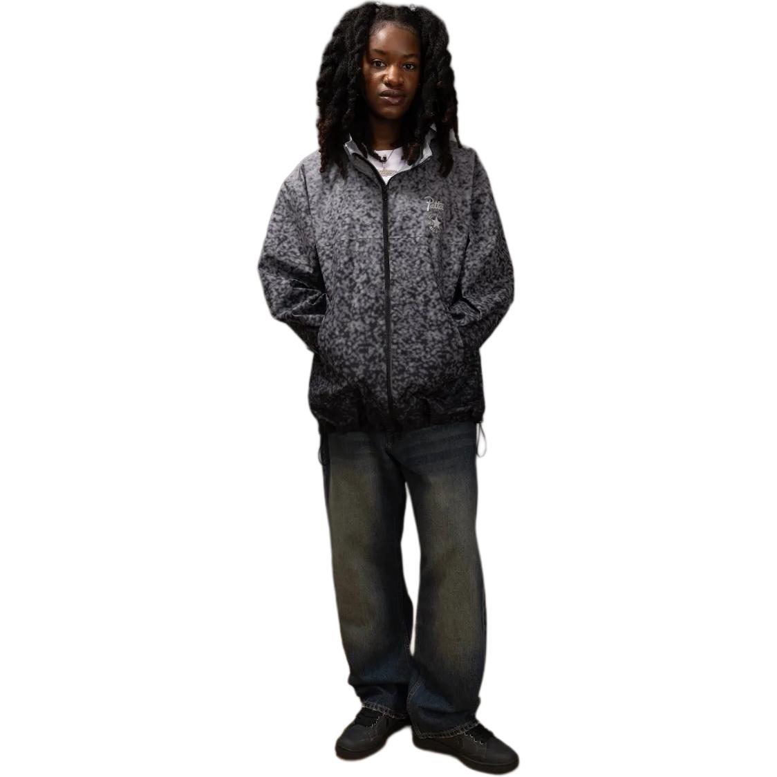 Shop Chaqueta Impermeable Cortavientos Outdoor Negra Unisex Converse x Patta SS24. 10026927-001