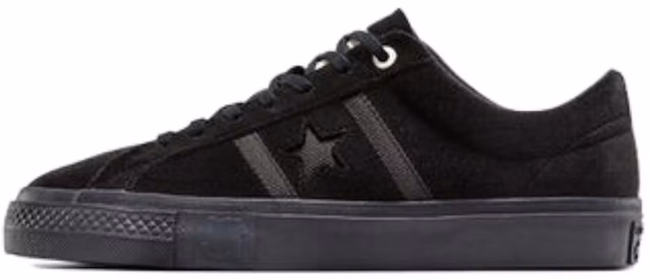 Converse x UNDEFEATED One Star Academy Sepatu Canvas Low-Top Hitam. A12131C Buy Converse x UNDEFEATED One Star Academy Sepatu Canvas Low-Top Hitam. A12131C