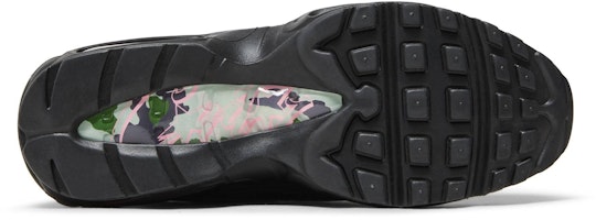 Corteiz x Nike Air Max 95 SP 'RULES THE WORLD - Gridiron Pink' Sneakers FB2709-001 Shop Corteiz x Nike Air Max 95 SP 'RULES THE WORLD - Gridiron Pink' Sneakers FB2709-001