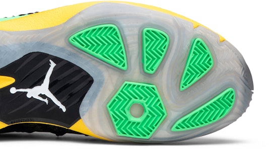 CP3.III × AJ6 レトロ "ブラジルパック" 688447-920 Details for CP3.III × AJ6 レトロ "ブラジルパック" 688447-920