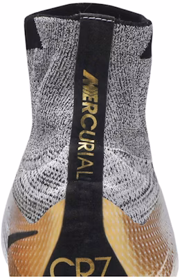 CR7 x Nike Mercurial Superfly SE FG '324K Oro' 839622-109 Sizing CR7 x Nike Mercurial Superfly SE FG '324K Oro' 839622-109