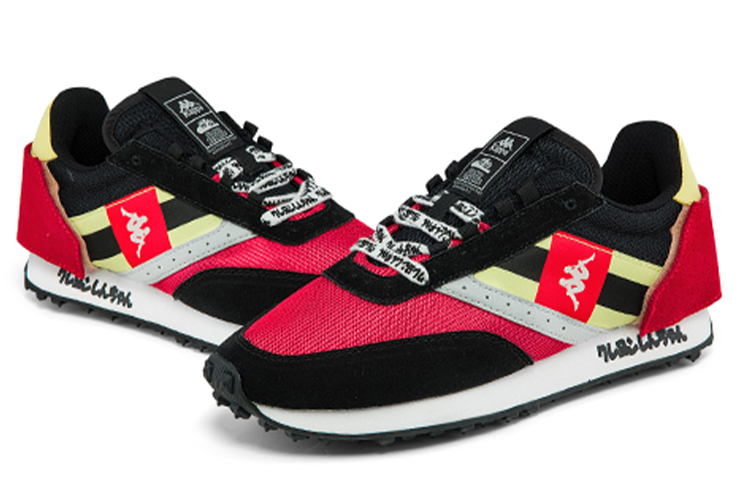 Lookbook Kappa Crayon Shin-chan x Low 'Rojo Tang' KPCTHMM53C-990