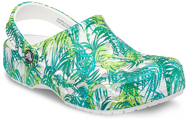 Sandali Crocs 4 Printing Outdoor Bianchi e Verdi per Spiaggia e Sport 206230-1C8 Lookbook Sandali Crocs 4 Printing Outdoor Bianchi e Verdi per Spiaggia e Sport 206230-1C8